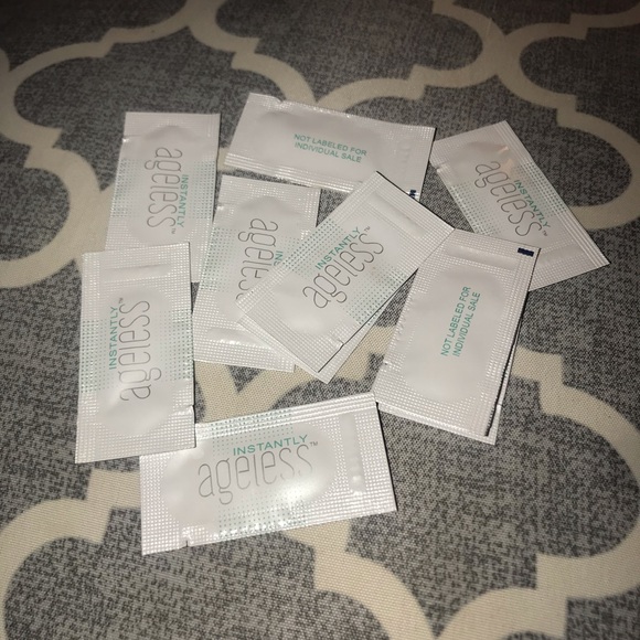 Luminesce Instantly Ageless✨✨10 packets .3 ml each - Picture 4 of 6